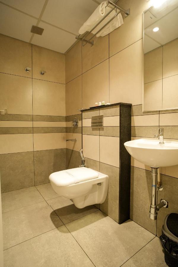 Отель Sulu Residency Коччи Экстерьер фото